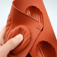Moule Silicone 15 Madeleines Gastroflex - Matfer - Vue rapprochée silicone flexible