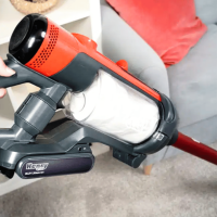 Vue latérale du Henry Quick avec batterie 25V et réservoir 1L