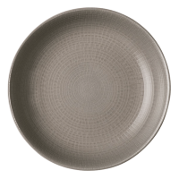 Zoom sur l’assiette calotte 21 cm Terre d’Ombre – texture brute et couleur profonde.