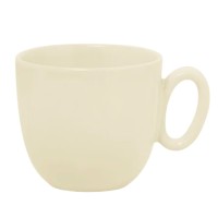 Tasse à thé Kaolin blanc 25 cl isolée sans soucoupe.