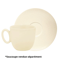 Tasse à thé Kaolin blanc 25 cl posée sur sa soucoupe
