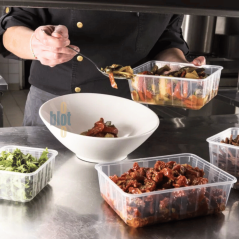 Utilisation professionnelle de la barquette Carty 1800 ml – stockage et dressage en cuisine