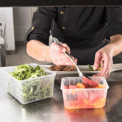 Préparation de plats avec barquette 1800 ml transparente Carty – fruits, crudités, plats froids