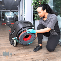 Poignée ergonomique de l'autolaveuse Numatic avec commandes intégrées