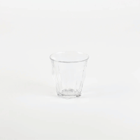 Verre Duralex Picardie 16 cl vide présenté sur fond gris