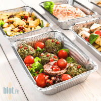 Barquettes aluminium BO500 remplies de plats froids – présentation traiteur et vitrine alimentaire