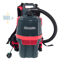 Aspirateur dorsal Numatic vu de face avec flexible raccordé