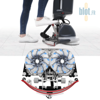 Démonstration pédale levage tête de brosse autolaveuse 244NX