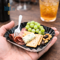 Assiette carton noire 6,5×6,5 cm pour dégustation fromage et charcuterie