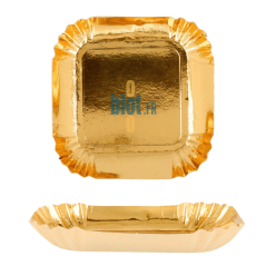 Vue produit face et profil montrant la profondeur et la rigidité de la mini assiette carrée or.