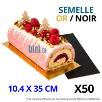 Semelle à bûche rectangulaire or avec dessert pâtissier allongé, présentation en situation sur support doré.