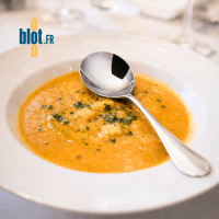 Cuillère à soupe anglaise inox Degrenne Blois en service sur potage