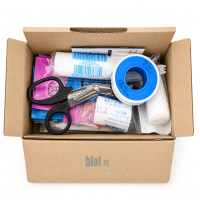 Vue intérieure du kit réassort premiers secours 1 à 5 personnes avec matériel médical et accessoires