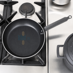 Poêle Aluminium anti-adhésive "Classe Chef"  (Ø 28 CM)