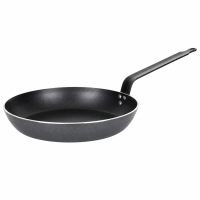 Vue en perspective de la poêle aluminium antiadhésive Matfer Chef Ø 32 cm avec queue rivetée