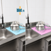 Égouttoirs Spongyl 36 bleu et rose utilisés pour faire sécher la vaisselle